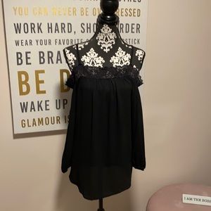 Ava & Viv | Black | Lace Sheer Top